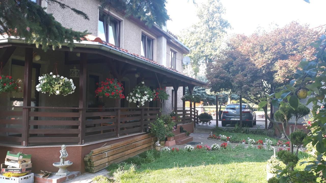 Ferienwohnung Antonowka "Pod Dudziarzem" Radomierz Exterior foto